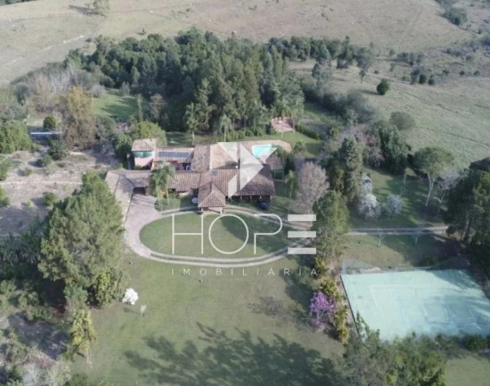 Fazenda de Alto Padrão à Venda – 56 Alqueires – Região de Sorocaba/SP