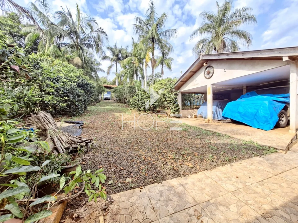 Imagens do imóveis Chácara à venda com 9.200 m² - casa com 180 m² - Estrada do Limoeiro - Londrina PR