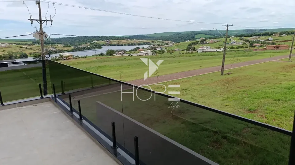 Imagens do imóveis Casa à Venda no Ecovillas do Lago em Sertanópolis – 260 m²- 4 Suítes -  Piscina e Energia Solar