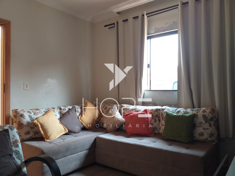 Casa à venda – 2 quartos– Conjunto do Café – Londrina/PR