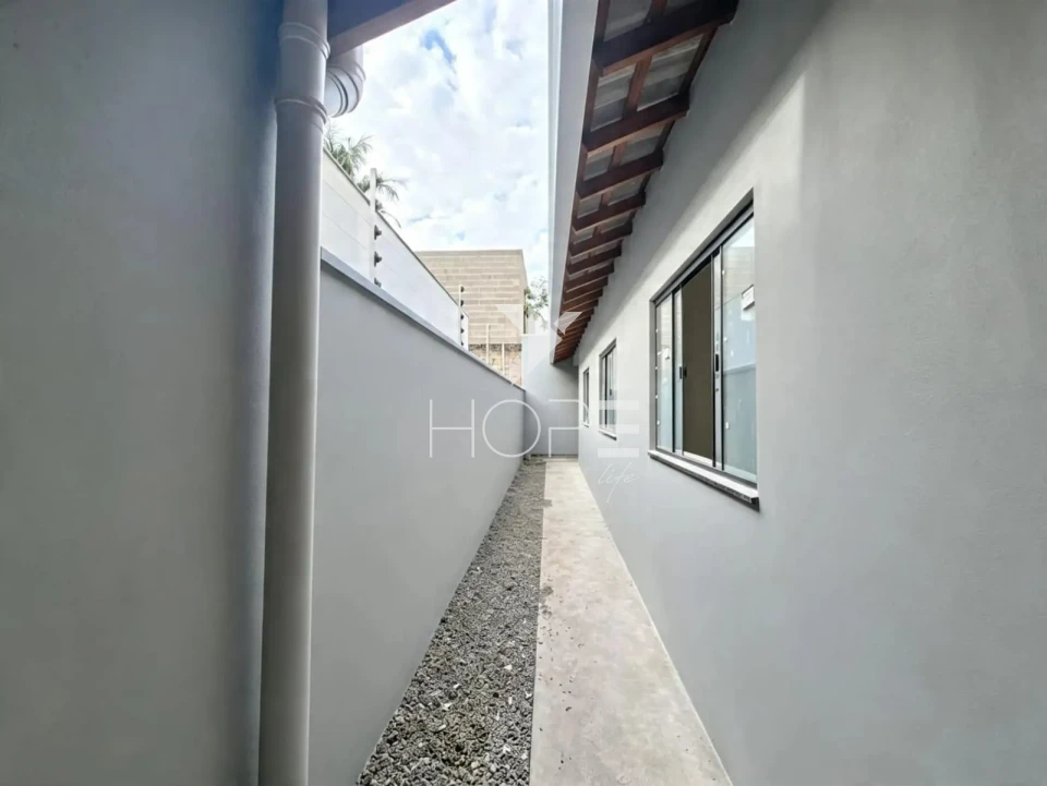 Imagens do imóveis Casa Geminada à venda com 85 m² - 3 quartos (1Suite) - 2 vagas - Jardim Montecatini - Zona Leste - Londrina PR