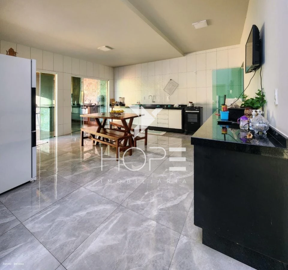 Imagens do imóveis Casa espaçosa com área gourmet no Residencial das Torres – Próx. ao Villaggio do Engenho