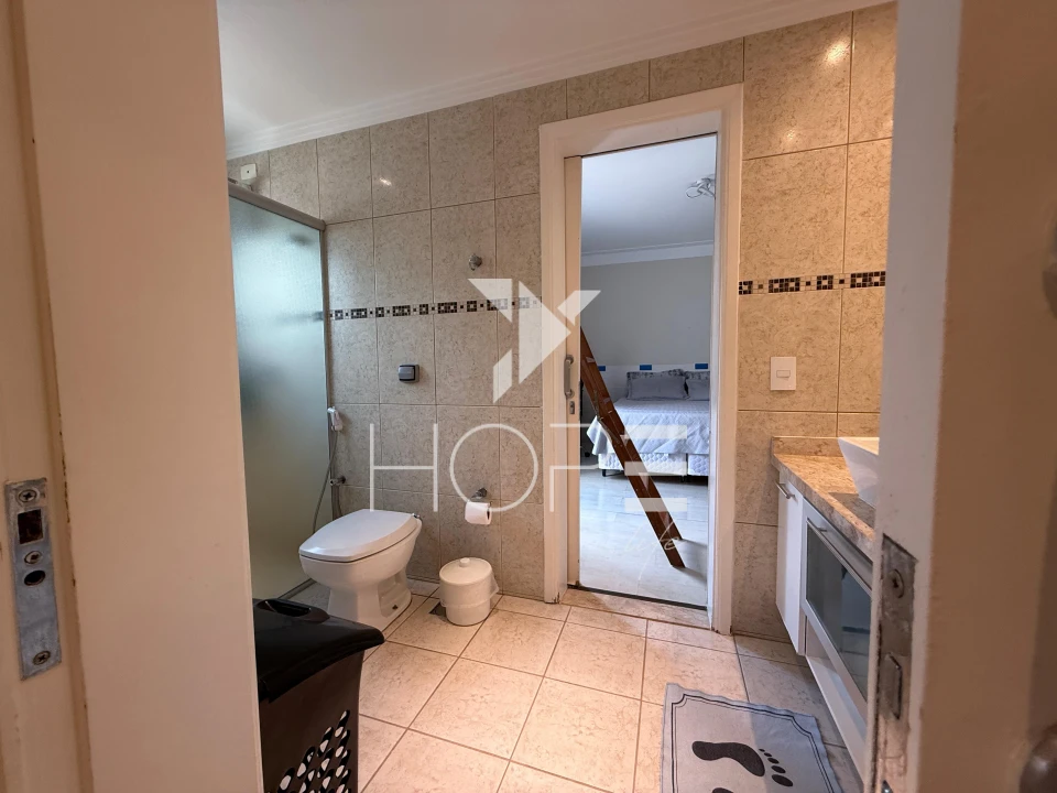 Imagens do imóveis Casa para Locação Sun Lake Residence  – 350 m² privativos – 4 quartos –  Londrina/PR