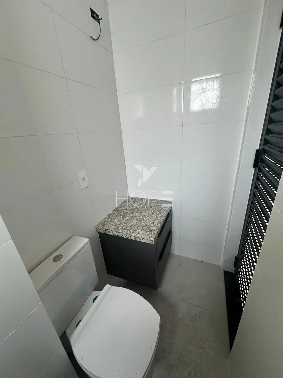 Imagens do imóveis Cobertura duplex à venda em Matinhos, Centro, com 91 m², 2 quartos, área gourmet e 1 vaga de garagem - Aceita permuta por imóvel em Londrina/PR.