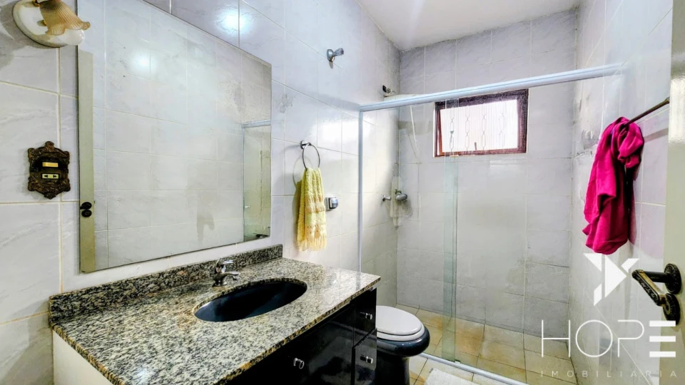 Imagens do imóveis Casa Térrea à Venda – 2 Quartos (1 Suíte) – 170m² – Jardim Califórnia – Londrina