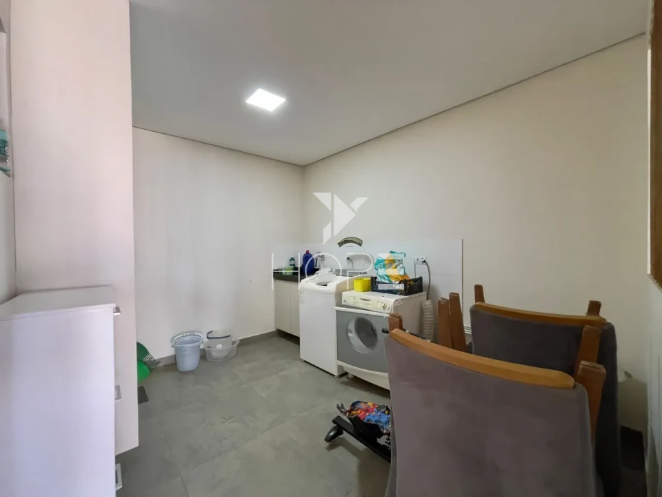 Imagens do imóveis Casa Assobradada à Venda – 153m² – 3 Quartos (1 Suíte) – Santa Mônica – Zona Norte – Londrina/PR