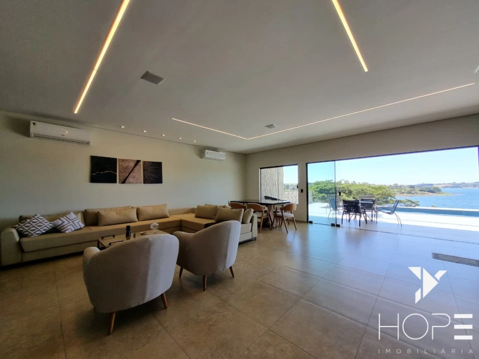 Imagens do imóveis Porto da Elegância e Tranquilidade – Casa de Alto Padrão Beira-Rio em Porto das Aguas