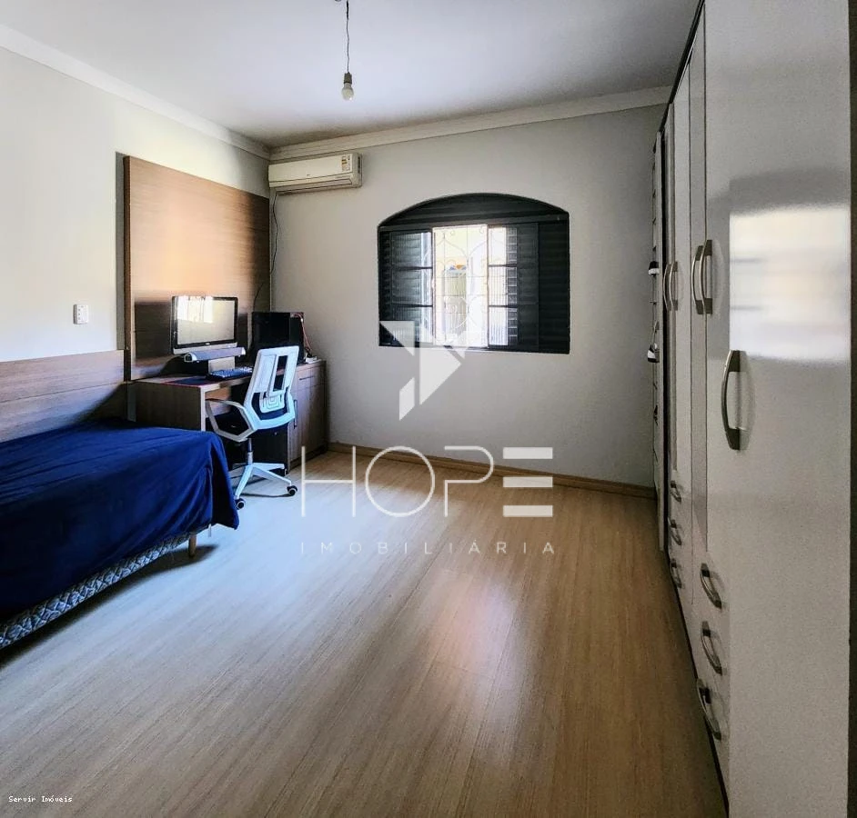 Imagens do imóveis Casa à venda com 191 m² - 3 quartos - suíte - 3 vagas - planejados - Parque Residencial Manela - Cambé PR