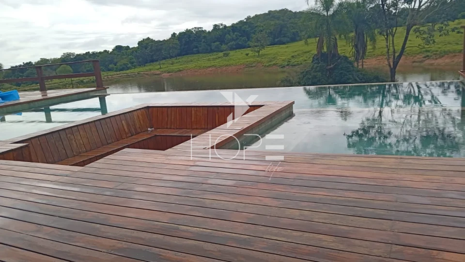 Imagens do imóveis Fazenda à venda com 260 alqueires - 201 formados - confinamento - apta para pivô - Mozarlândia GO