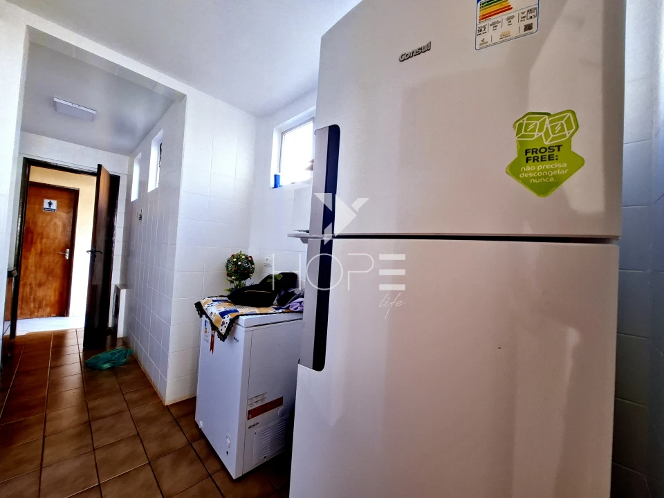 Imagens do imóveis Edifício Portal dos Jardins - apartamento à venda  77 m² - 3 quartos - 1 suíte - sol da manhã - próximo à Av. Tiradentes - Londrina PR