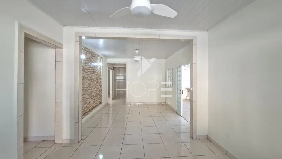 Imagens do imóveis Casa com edícula para locação com 200m² - 3 quartos (1 suíte) - 2 vagas - Conjunto Milton Gavetti - Zona Norte - Londrina PR