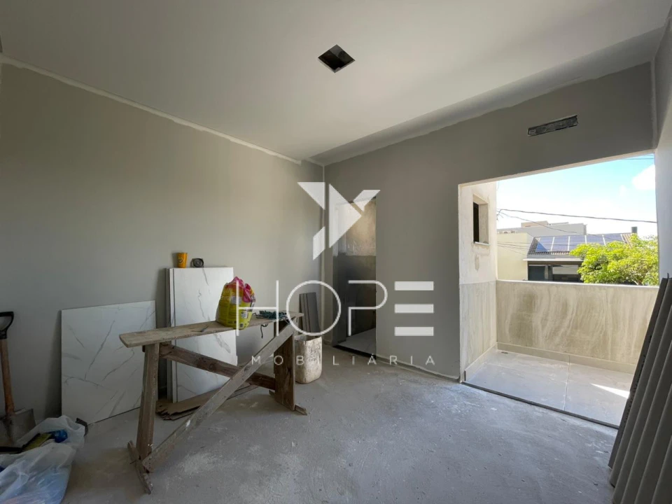 Sobrado em condomínio à venda – 105m² Privativos - Morada das Flores (Rosas) – Cambé/PR