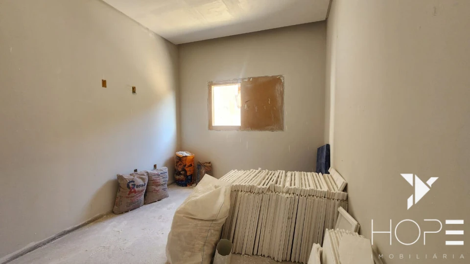 Imagens do imóveis Sobrado à Venda – 3 Quartos (1 Suíte) – 136m² – Dom Pedro I – Londrina