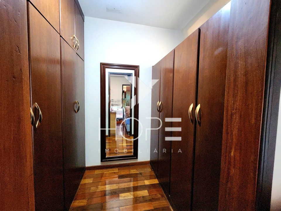 Imagens do imóveis Sobrado à Venda 5 Quartos – Bairro Coliseu – Zona Norte Londrina PR