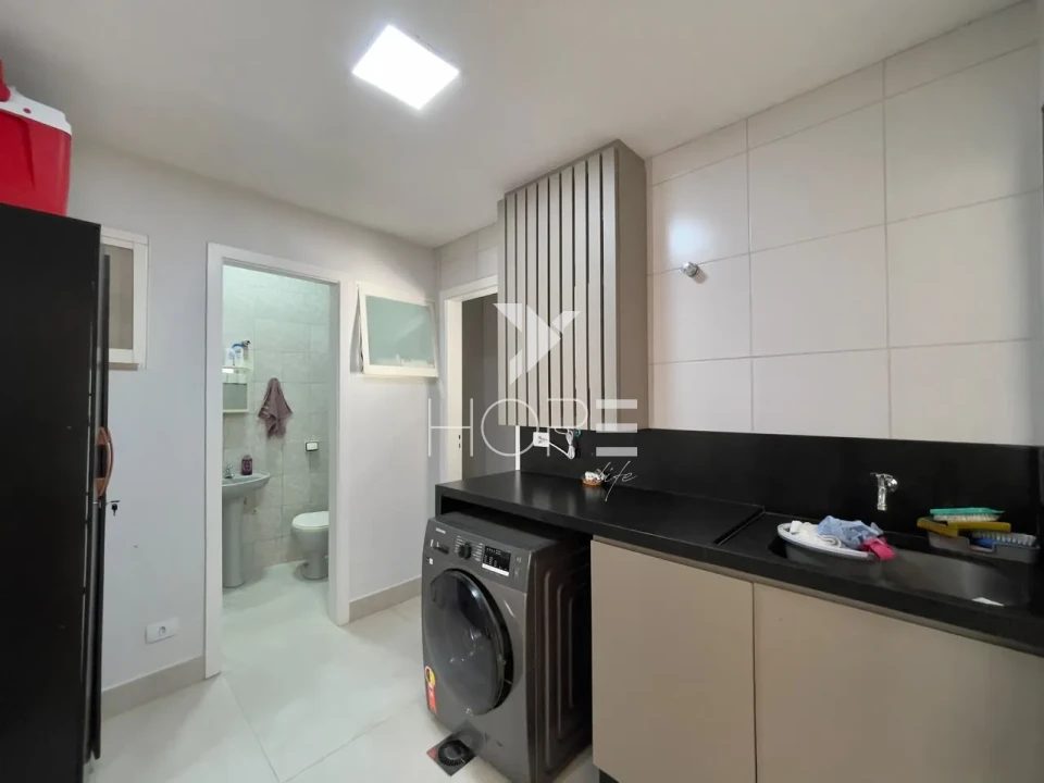 Sobrado em Condomínio à Venda – 261m² – 3 Quartos (1 Suíte) – Vale das Araucárias – Parque Residencial Alcântara – Zona Sul – Londrina/PR