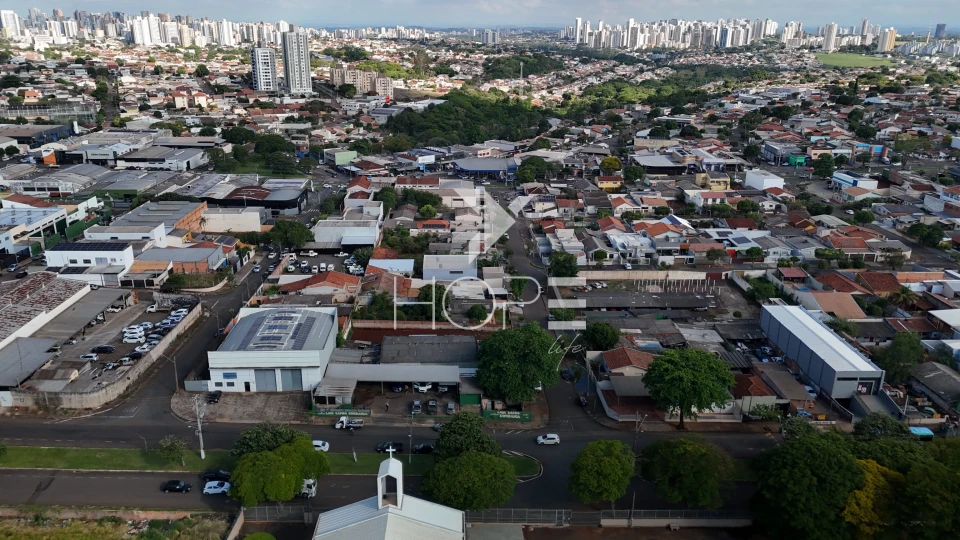 Imagens do imóveis Terreno Comercial à venda - Zoneamento ZC-2 - com 600 m² - próximo Av Tiradentes - Bandeirantes - Londrina PR