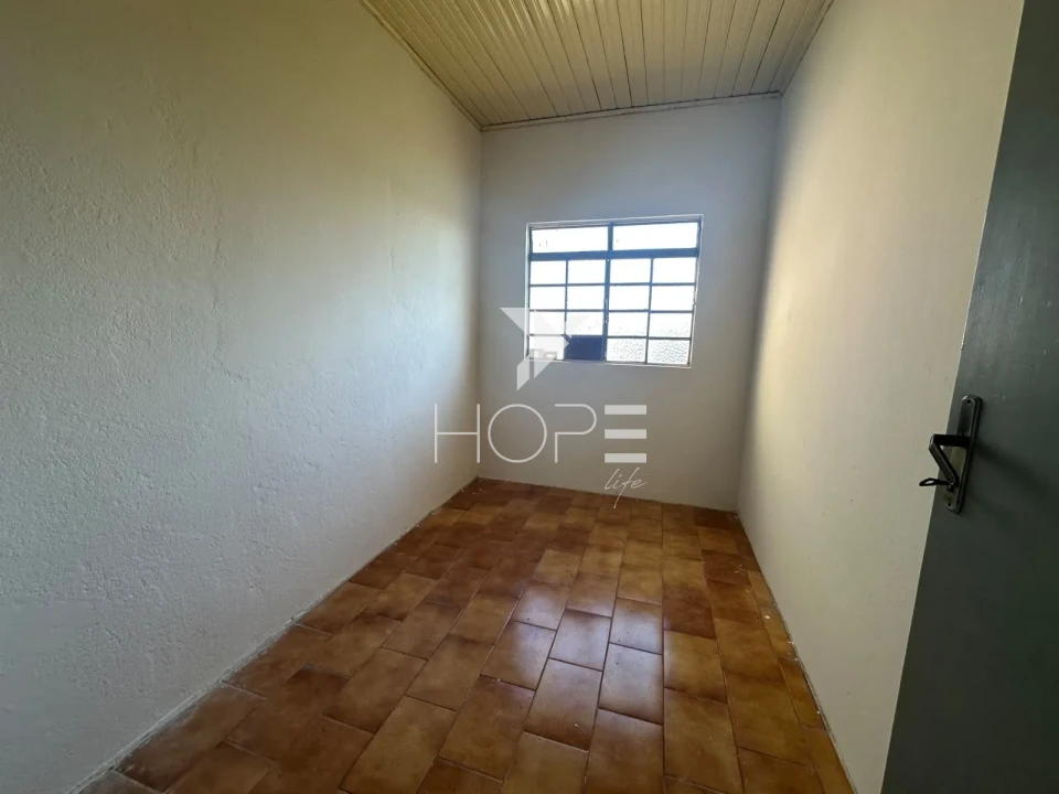 Imagens do imóveis Casa à venda com 3 quartos e amplo quintal no Jardim Novo Bandeirantes – Cambé/Pr.
