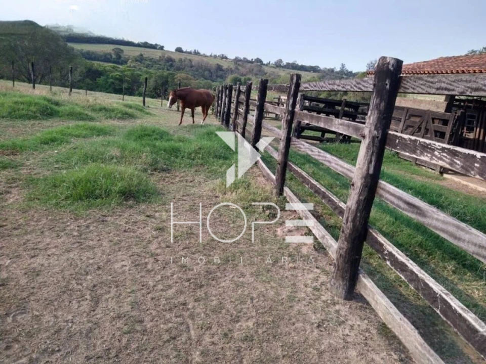 Sítio à venda – 25 alqueires (605.000 m²) – Araçoiaba da Serra/SP