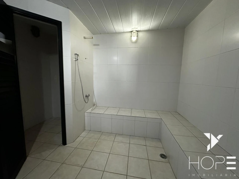 Apartamento à venda – 185 m² – Condomínio Bosque Wilmar Berbet – Gleba Fazenda Palhano – Londrina/PR