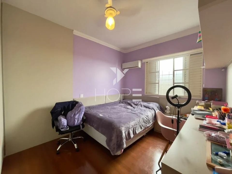 Sobrado em Condomínio à Venda – 261m² – 3 Quartos (1 Suíte) – Vale das Araucárias – Parque Residencial Alcântara – Zona Sul – Londrina/PR
