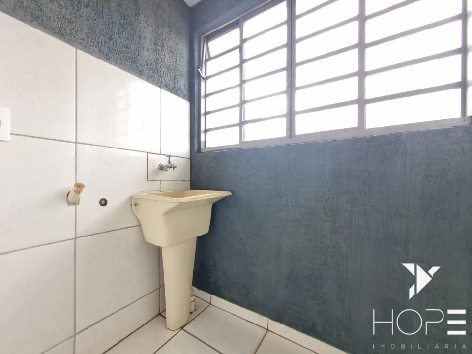 APARTAMENTO PARA VENDA E LOCAÇÃO NO RESIDENCIAL FLORESTA - ROLANDIA