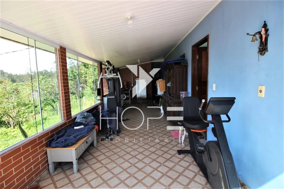 Chácara Completa à Venda  3.8 Alqueres Paulista e 4 Minas de Água – Agudos do Sul PR