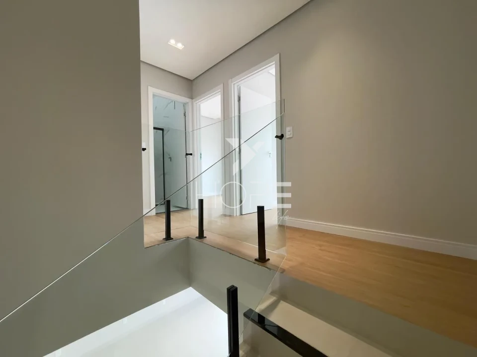 Sobrado em Condomínio à Venda – 105m² Privativos - Morada das Flores (Rosas) – Cambé/PR