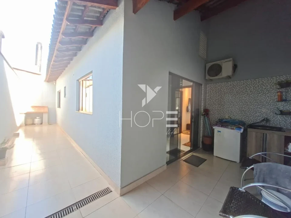 Imagens do imóveis Casa à venda com 70.30m² - 3 quartos - 2 banheiro - 2 vagas  - Chácara Manella - Cambé PR