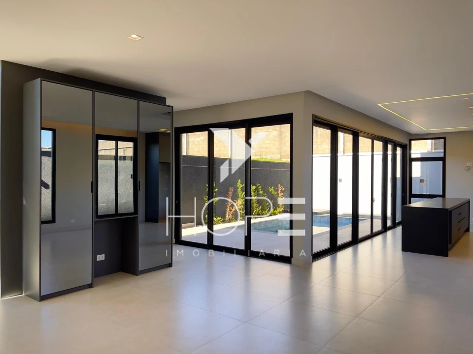 Casa em condomínio à venda – 209 m² - Zona Leste – Condomínio Tangará – Londrina/PR