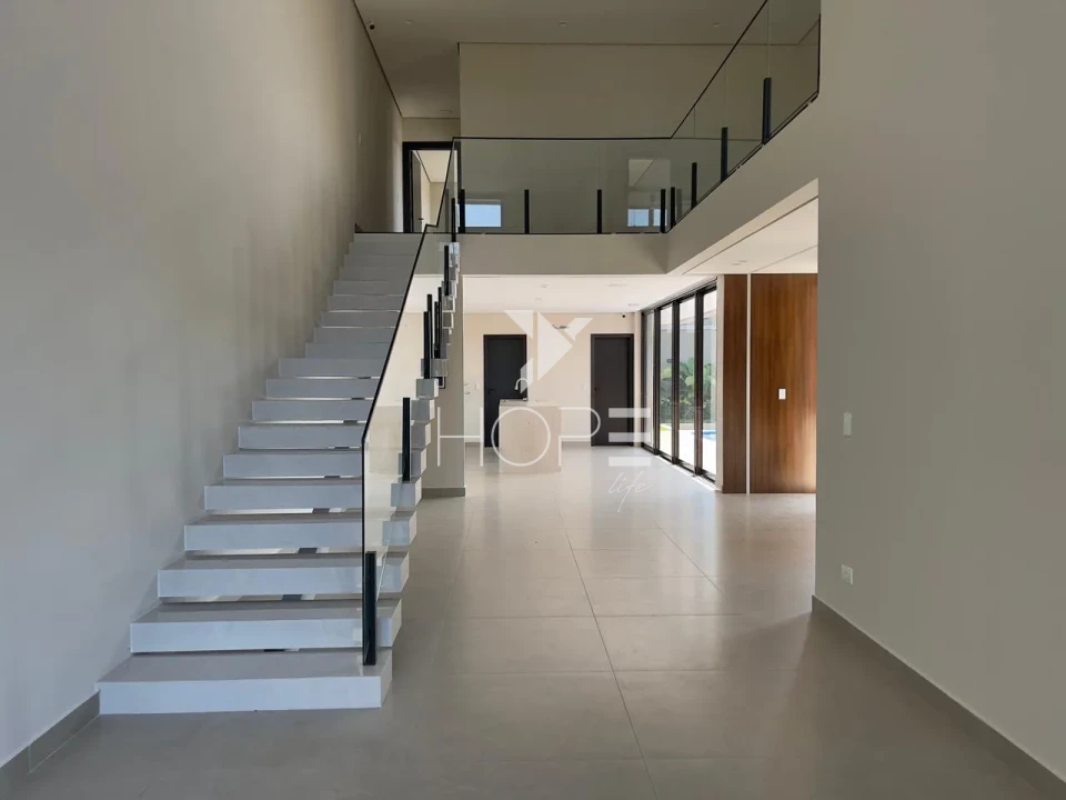 Imagens do imóveis Sobrado com piscina à Venda – 261m² – 3 Quartos (2 Demi-suítes) – Jardim das Mansões – Cambé/PR