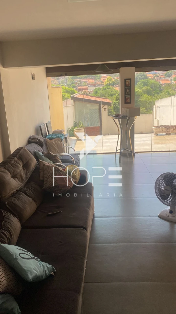 Imagens do imóveis Sobrado Geminado à Venda – 169 m² – 3 Quartos (1 Suíte) – Jardim Novo Sabará – Zona Oeste – Londrina/PR