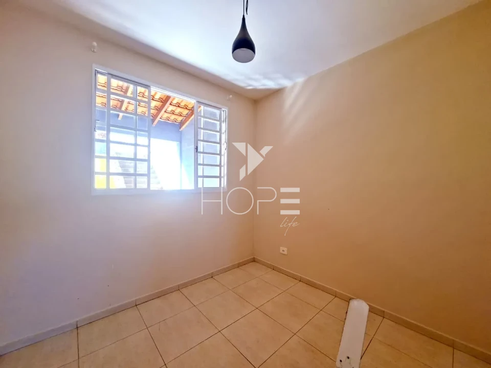 Imagens do imóveis Sobrado Geminado à venda - 3 quartos - 1 suíte com varanda - Jardim Império do Sol - Zona Norte - Londrina PR