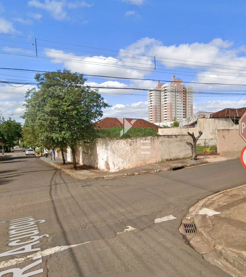 Imagens do imóveis Terreno de Esquina à Venda no Centro de Londrina – 460 m² – Plano e Pronto para Construir  - Analisa permuta