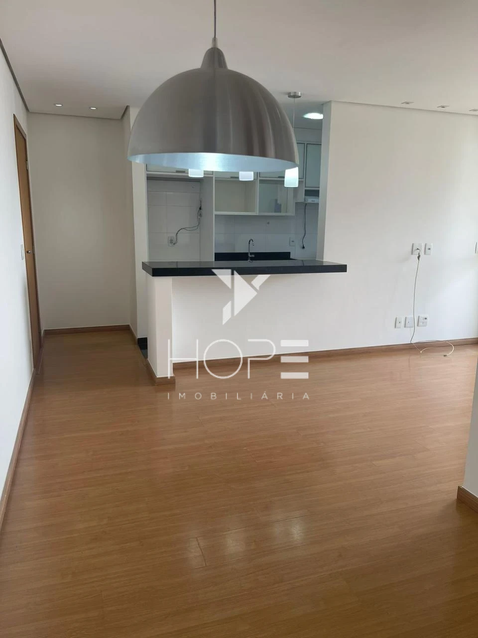 Apartamento 3 Quartos para Locação – Gleba Palhano – Edifício Liberty – Andar Alto – Londrina/PR