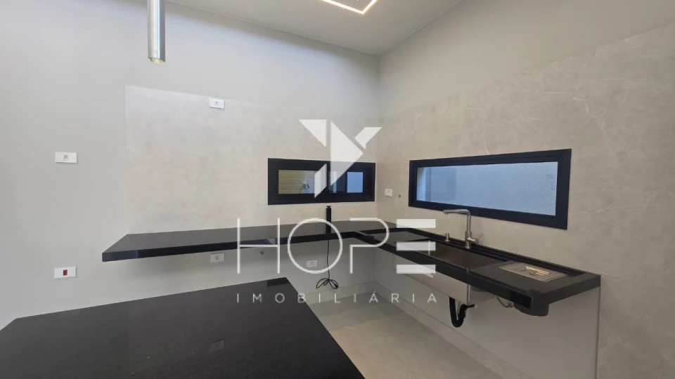 Casa com 3 Quartos (1 Suíte) para Venda e Locação – 127m² – Dom Pedro - Zona Leste – Londrina/PR