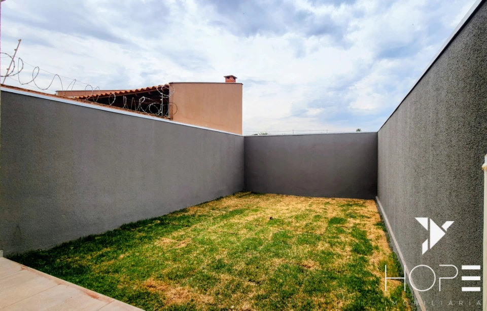 Imagens do imóveis Casa geminada à venda – 2 Quartos – 60m² – Jardim Padovani – Londrina/PR
