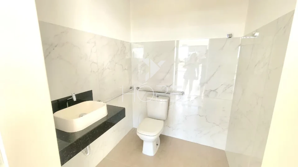 Imagens do imóveis SALA/ LOJA comercial para alugar - 160m² com mezanino - no Jardim Ecoville Cambé