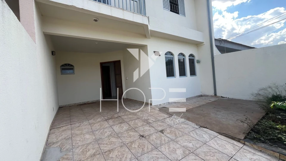 Imagens do imóveis SOBRADO PARA LOCAÇÃO – 120 m² – 3 QUARTOS – SUÍTE COM SACADA – SABARÁ I – ZONA OESTE – LONDRINA/PR