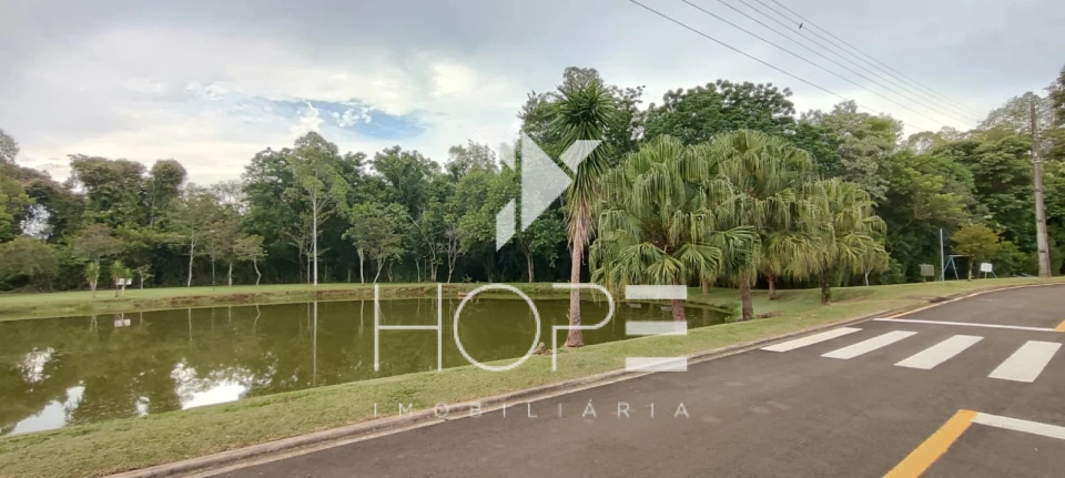 Casa à venda – 151 m² de área total – 72 m² privativos – Condomínio Estância Cabral – Cambé/PR