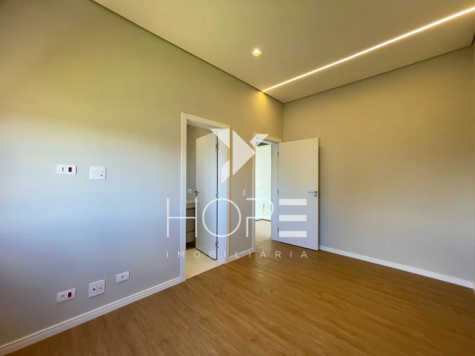 Casa em condomínio à venda – 209 m² - Zona Leste – Condomínio Tangará – Londrina/PR