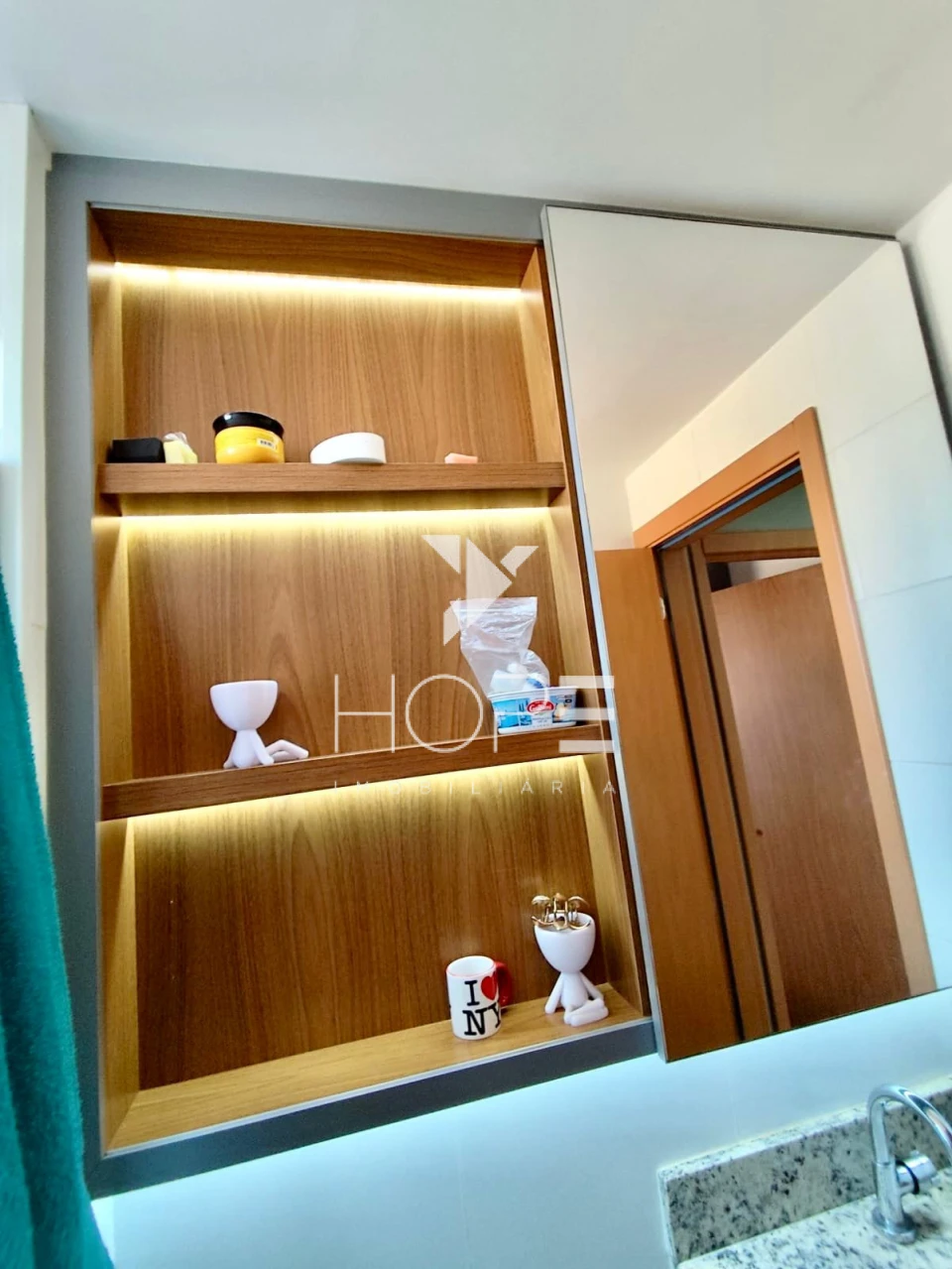 Imagens do imóveis APARTAMENTO 47 M² - 2 QUARTOS  A VENDA NO AQUAVILLE - ZONA LESTE LONDRINA