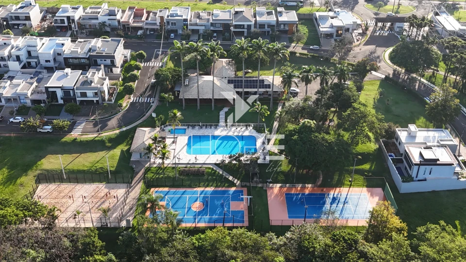 Imagens do imóveis Terreno de esquina à Venda – 282m² – Condomínio Bella Vitta – Lindóia – Zona Leste – Londrina/PR