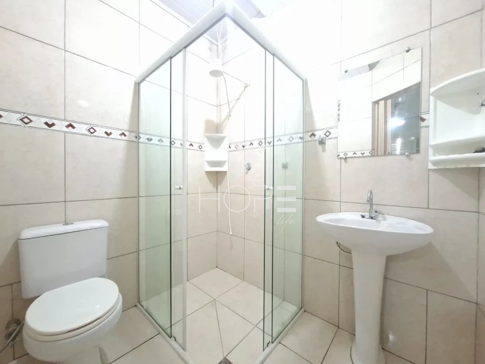 Imagens do imóveis Casa com edícula para locação com 200m² - 3 quartos (1 suíte) - 2 vagas - Conjunto Milton Gavetti - Zona Norte - Londrina PR