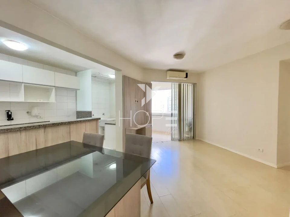Apartamento à Venda – 72m² – 3 Quartos (1 Suíte) – Brisas Residence Club – Gleba Palhano – Zona Sul – Londrina/PR