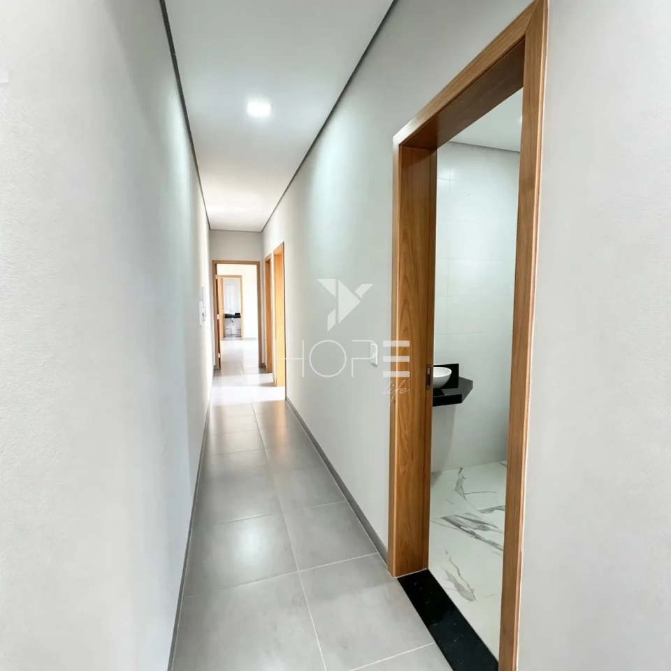 Imagens do imóveis Casa à Venda – 80m² – 3 Quartos (1 Suíte) – Gleba Simon Frazer – Jardim Tenerife - Zona Leste – Londrina/PR