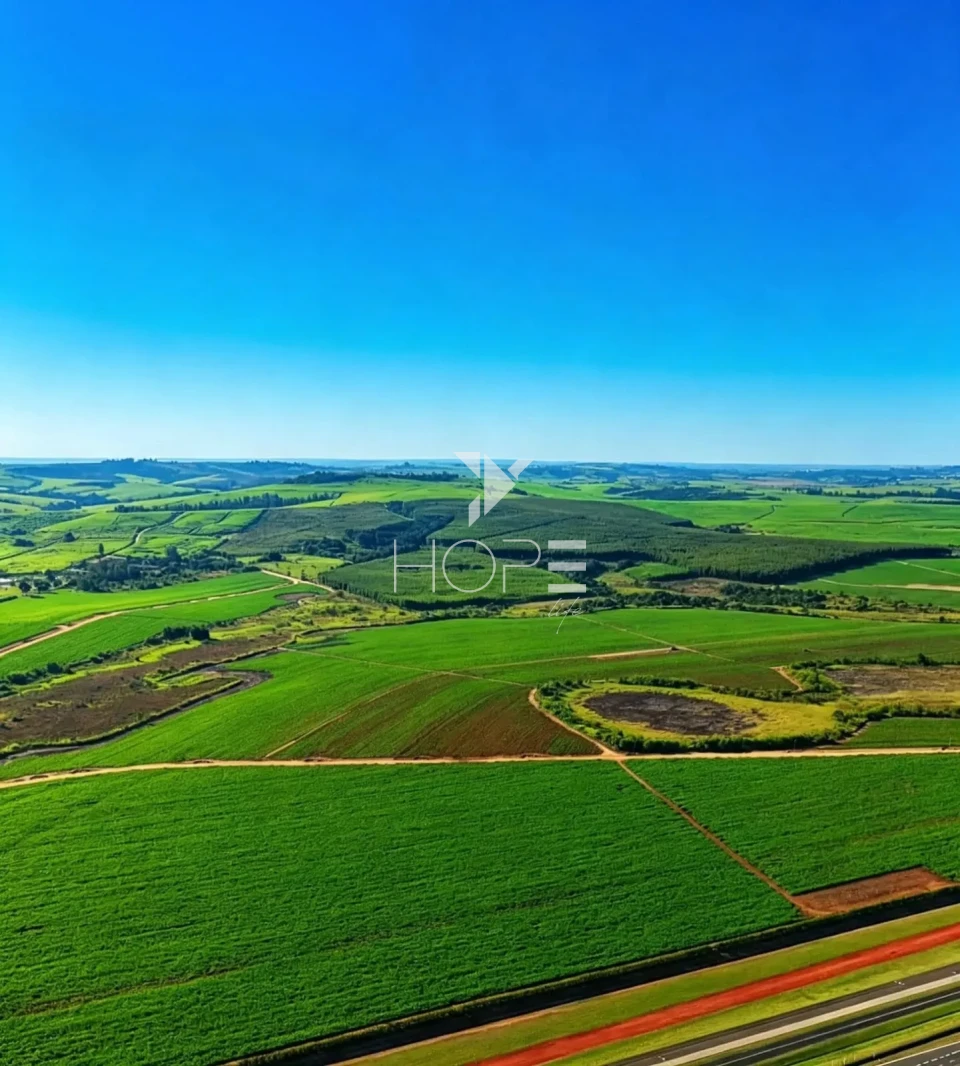 Imagens do imóveis Fazenda à Venda - Topografia Plana – Docuntação Regularizada -  237 Alqueires – Itu/SP