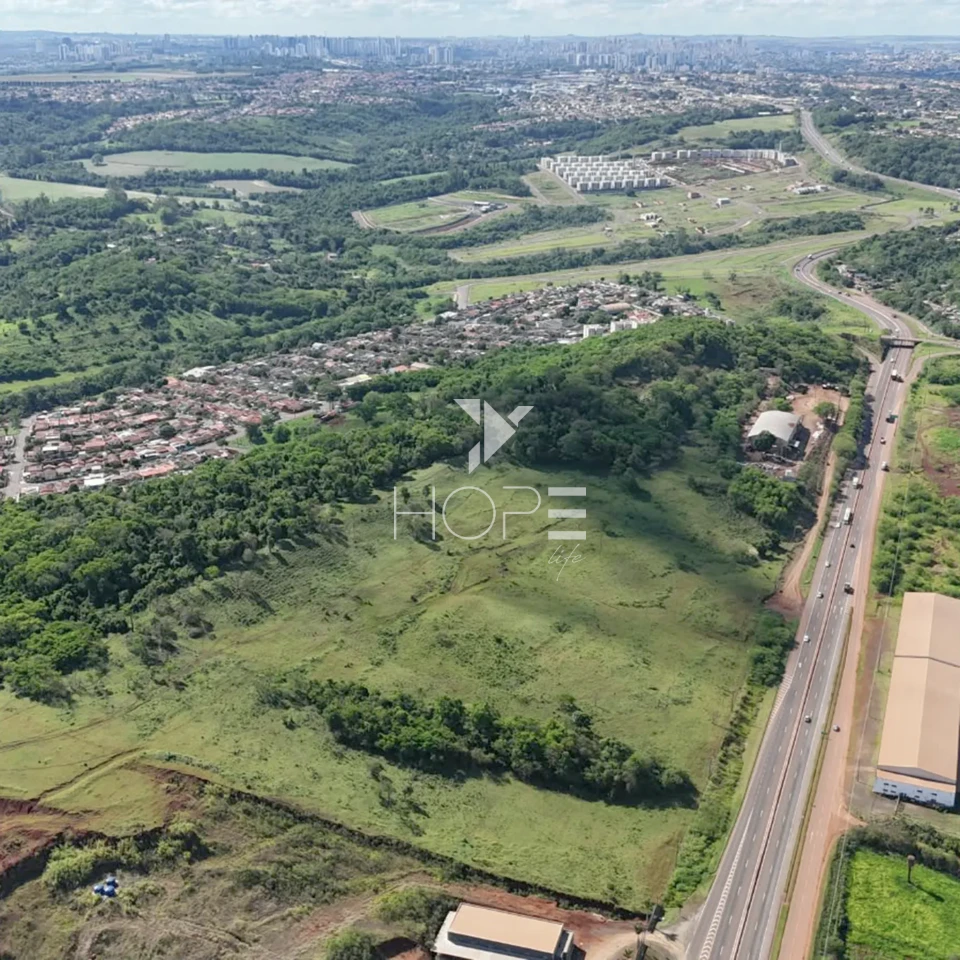 Imagens do imóveis Terreno à Venda – 72.500m² – Jardim Jamile Dequech – Região Sul – Londrina/PR