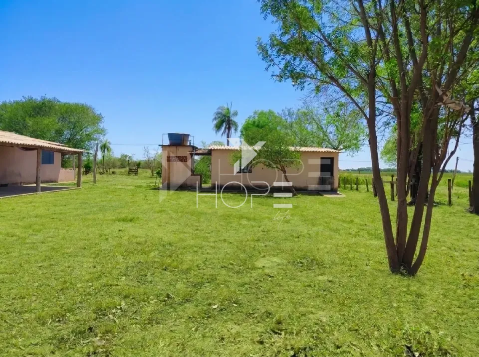 Imagens do imóveis Fazenda Pecuária à Venda – 1.000 Hectares – Estrutura para Pecuária – Poconé/MT