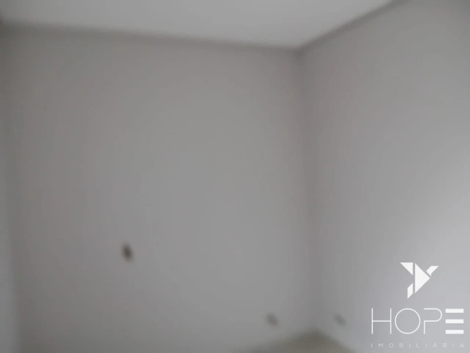 Casa à venda – 3 Quartos – Condomínio Royal Norte – Zona Norte – Londrina/PR