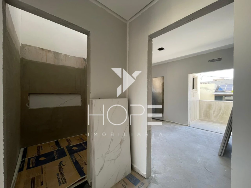 Sobrado em condomínio à venda – 105m² Privativos - Morada das Flores (Rosas) – Cambé/PR